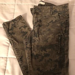 Camouflage pants